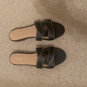 Kaanas sandals